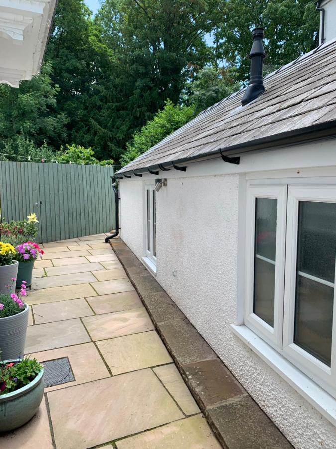 Ferienwohnung Little Skirrid Cwtch Abergavenny Exterior foto